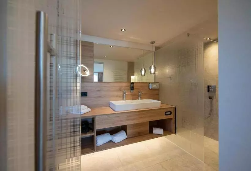 Отель Landrefugium Obermüller Spa & Naturresort 4,5 Sterne