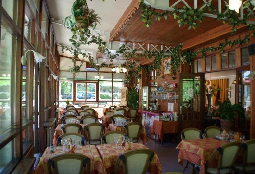 Отель Le Marboré