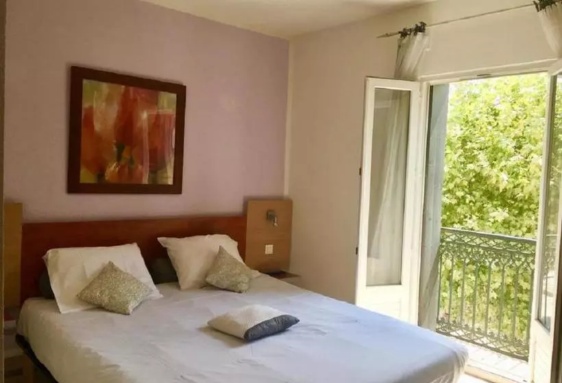 Отель Hôtel Le Terminus