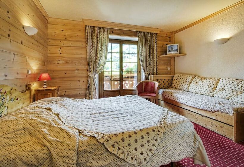 Отель Les Sapins