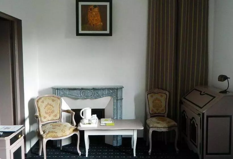 فندق Logis Hôtel & Spa Le Saint Antoine