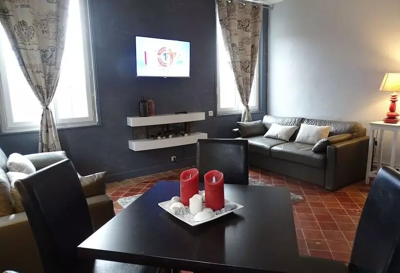 Отель Logis L Auberge Du President