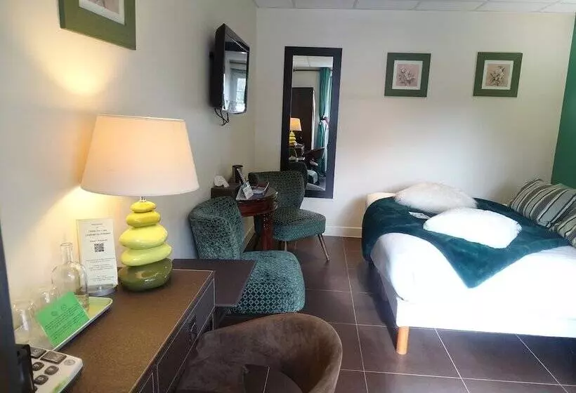 Отель Logis L Auberge Du President