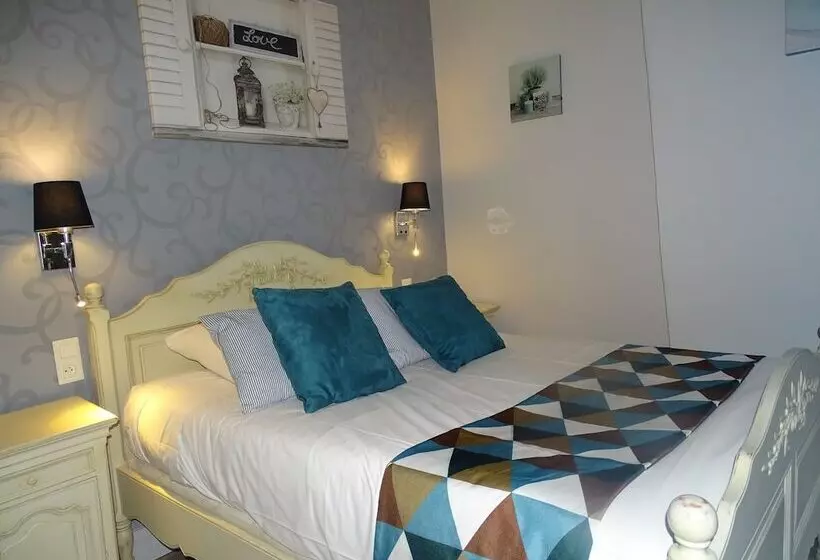 Отель Logis L Auberge Du President