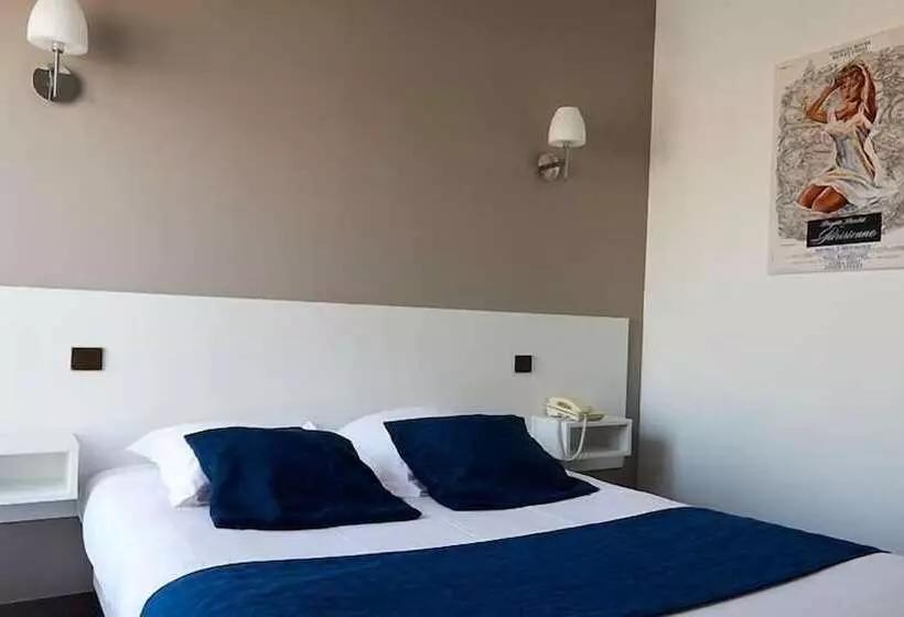 Отель Logis Hôtel Le Grand Cerf