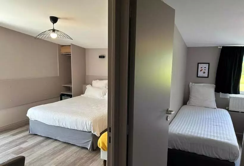 Отель Logis Les Voiliers