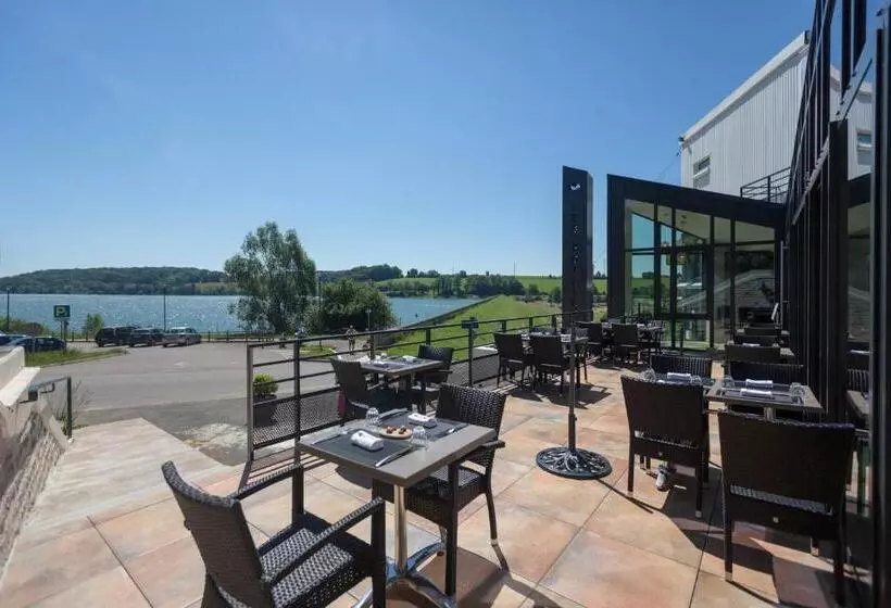 Отель Logis Les Voiliers