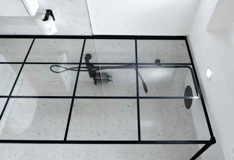 Отель Muthu Glasgow River