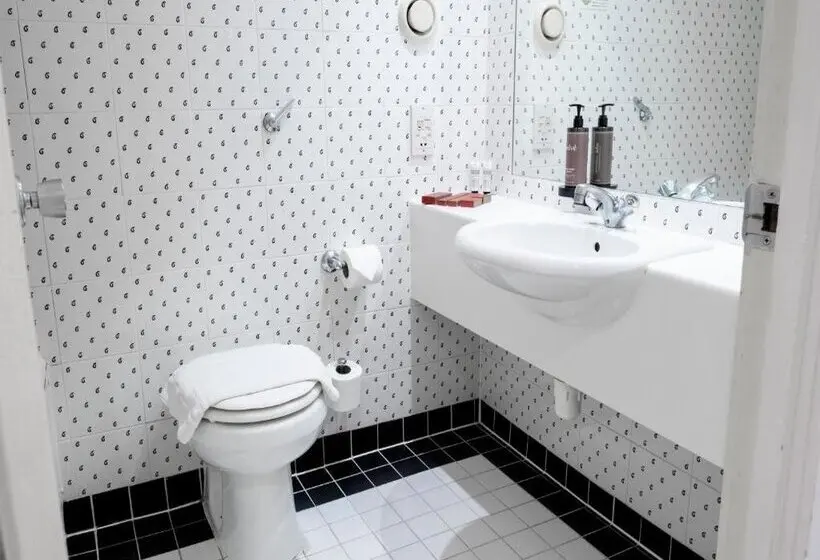 Отель Muthu Glasgow River