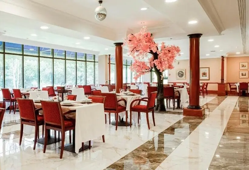 Отель Muthu Glasgow River