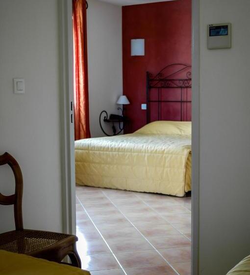 酒店 Restaurant Le Gardon   Pont Du Gard