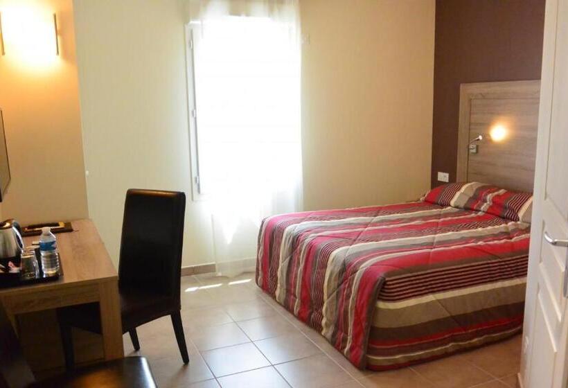 酒店 Restaurant Le Gardon   Pont Du Gard