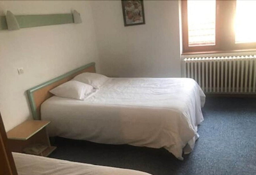 בית מלון כפרי Restaurant Moderne Bellavi