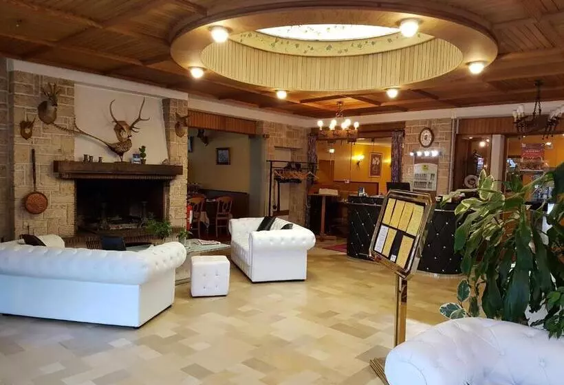 호텔 Logis Hôtel Saint Hubert