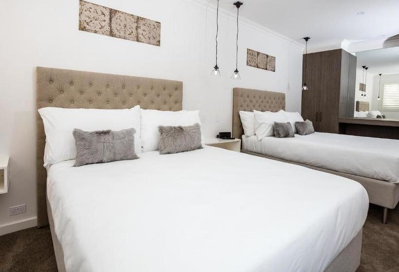 فندق Newington Apartments