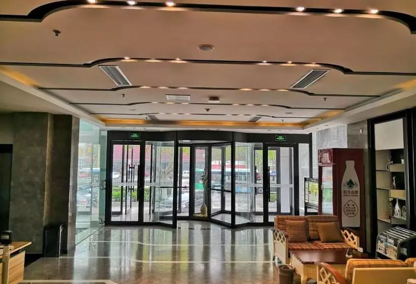 Lavande Hotel Rizhao East Haiqu Road Rt Mart