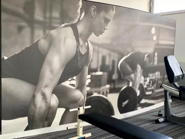 Broadway Hotel & Suites