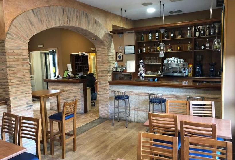 Hostal Restaurante Teodora