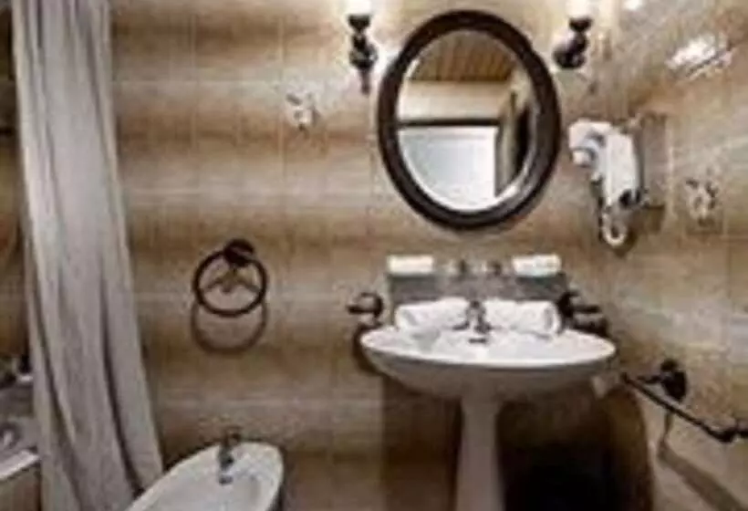 Отель Auberge De Savoie