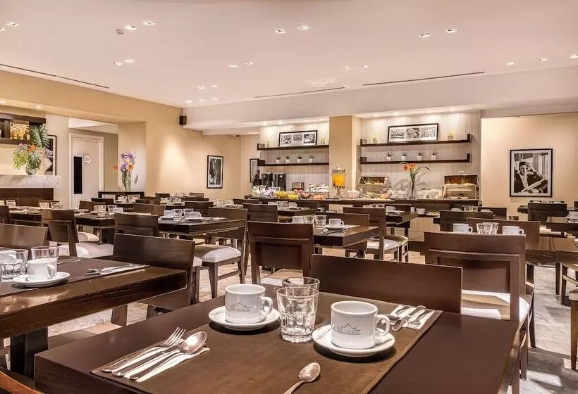 Broadway Hotel & Suites