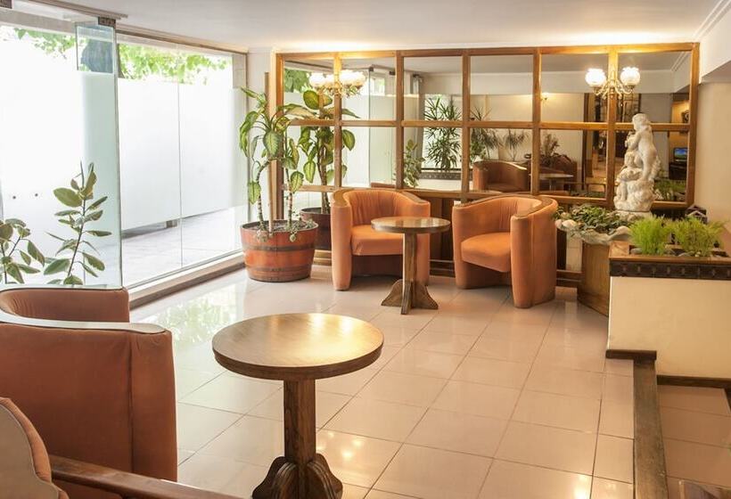 בית מלון כפרי Carollo