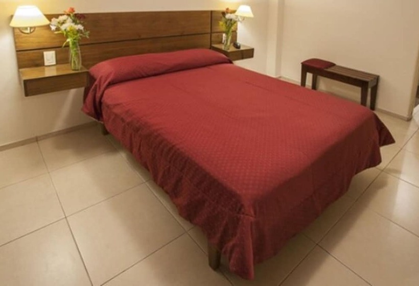 בית מלון כפרי Carollo