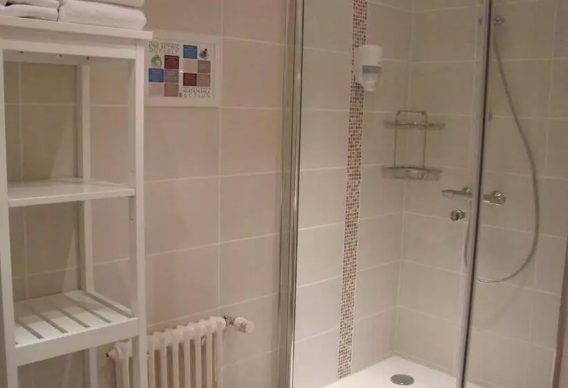 Отель Chez Marion