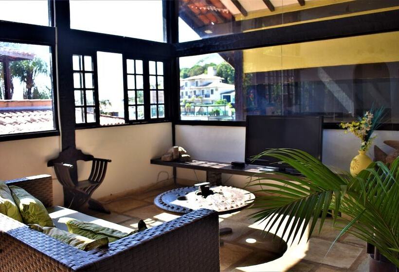 호텔 Hibiscus Beach