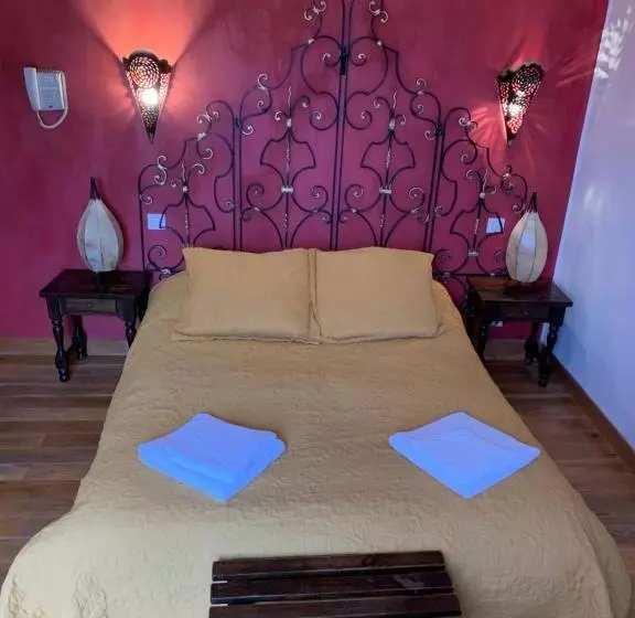 Отель Hôtellerie Nouvelle De Villemartin