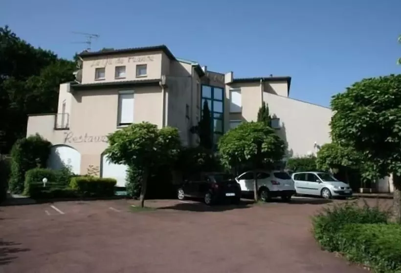 فندق Le Gil De France