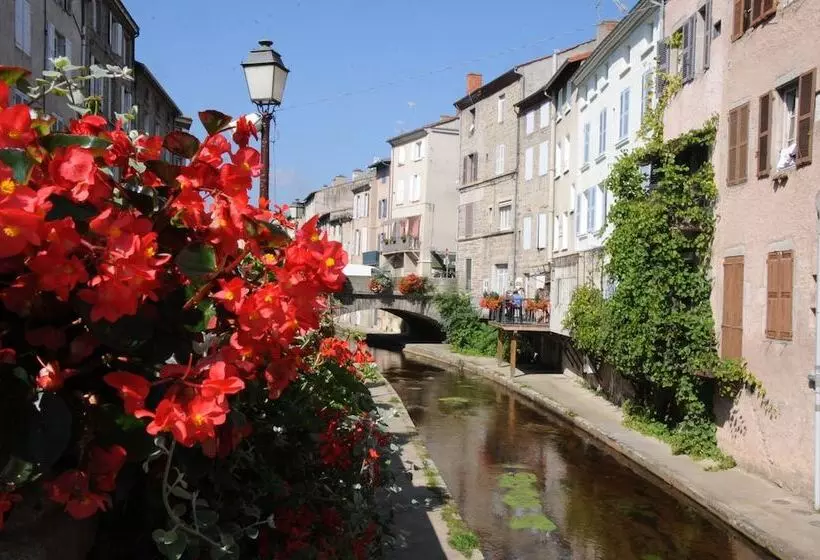 فندق Le Gil De France