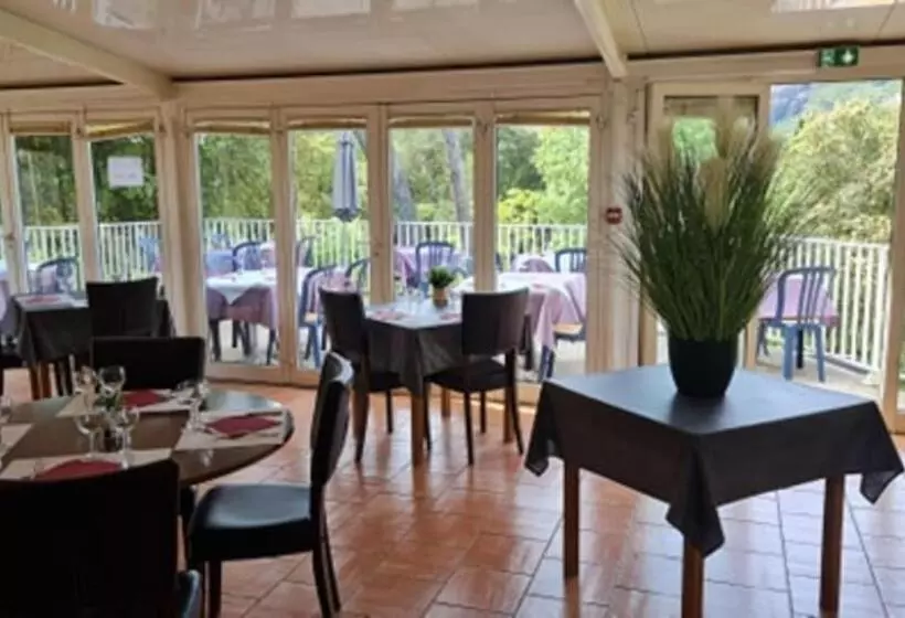 فندق Le Relais Des Lavandins