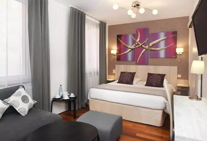 فندق Logis Hôtel Du Centre Halte Idéale En Cyclotourisme Avec Garage à Vélos Clos