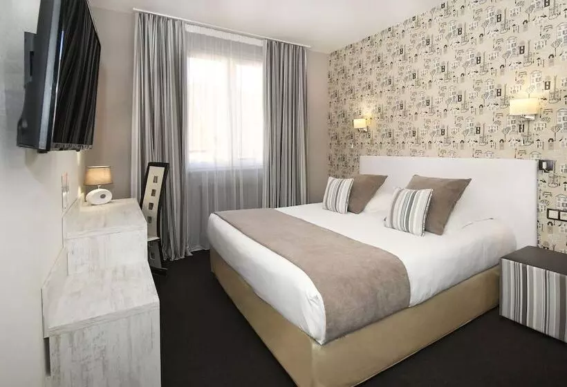 فندق Logis Hôtel Du Centre Halte Idéale En Cyclotourisme Avec Garage à Vélos Clos