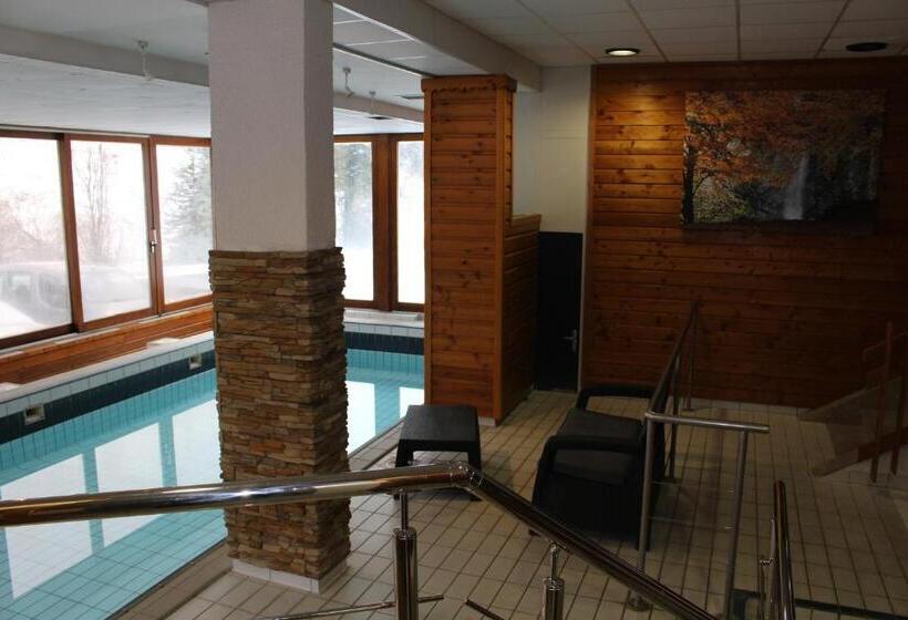 ホテル Hôtel Du Puy Ferrand , Restaurant La Table De L Ours