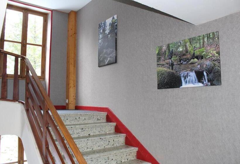 ホテル Hôtel Du Puy Ferrand , Restaurant La Table De L Ours