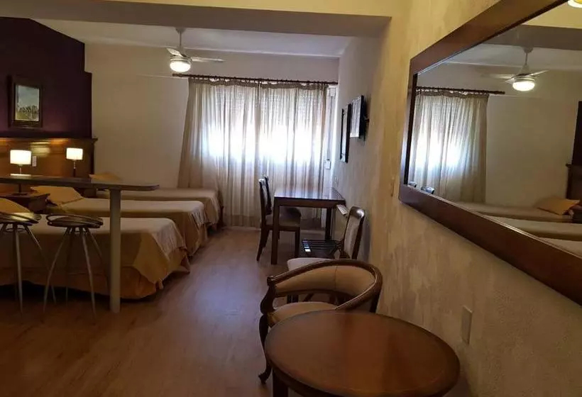 בית מלון כפרי Presidente