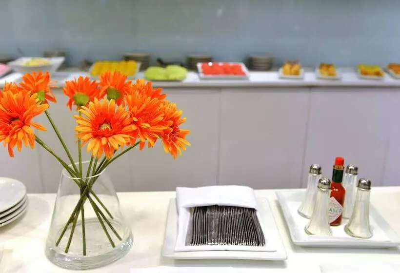 Rochester Hotel Concept