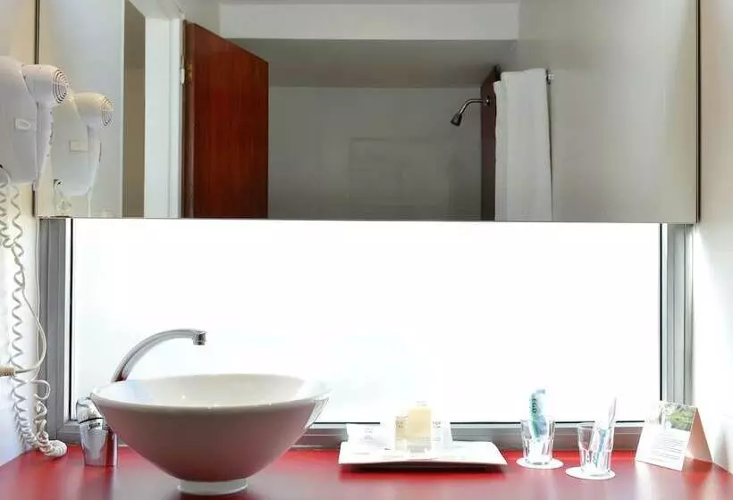 Rochester Hotel Concept