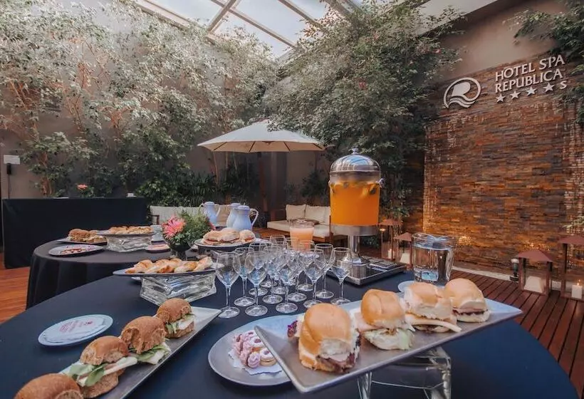 هتل Spa Republica