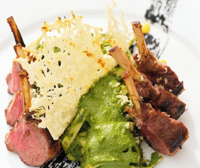 هتل Terrado Suites Iquique