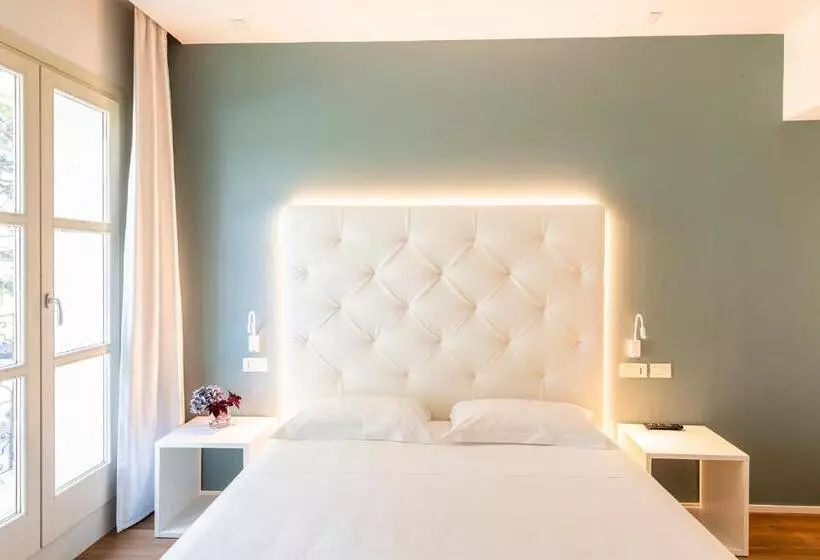 בית מלון כפרי Villa I Pini