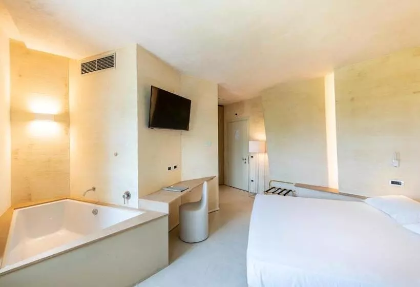 בית מלון כפרי Villa I Pini