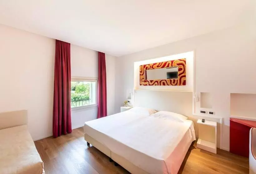 בית מלון כפרי Villa I Pini