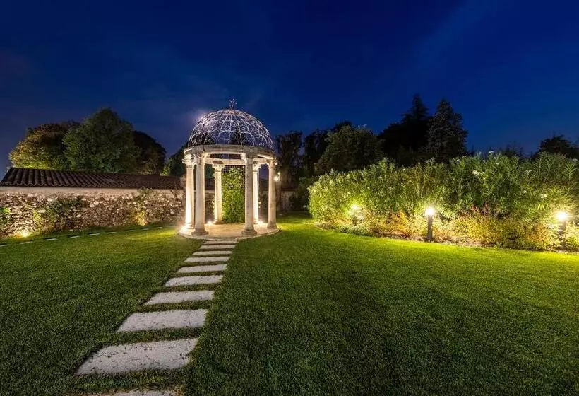 בית מלון כפרי Villa I Pini