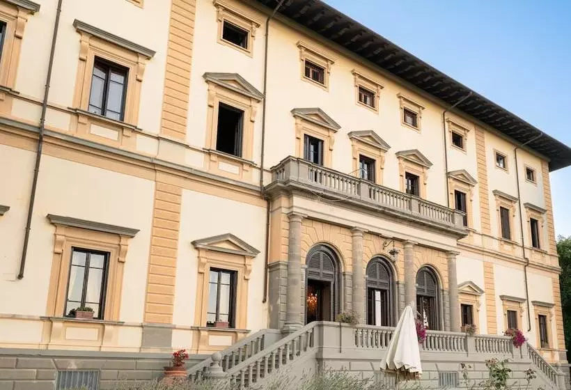 Отель Villa Pitiana