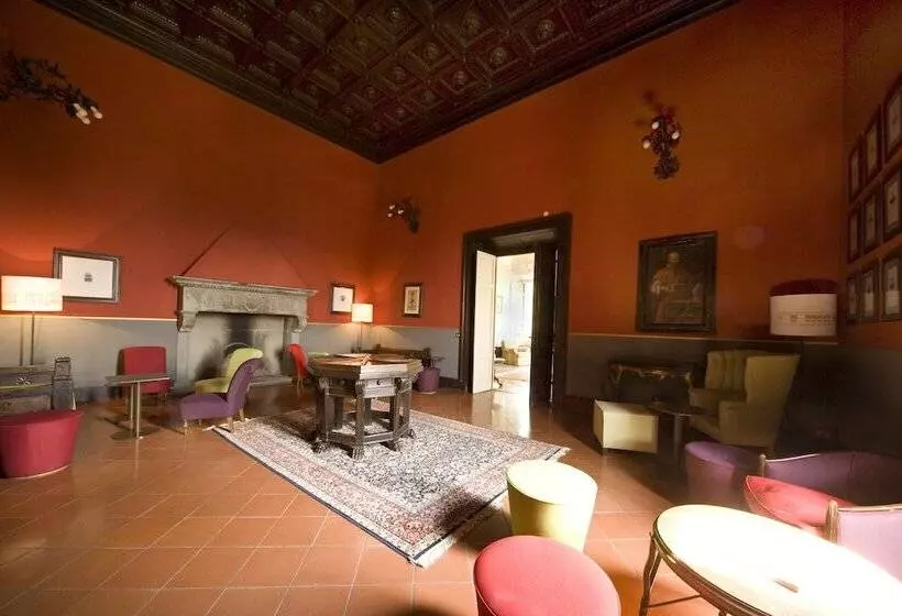 Отель Villa Pitiana