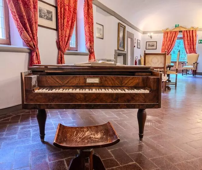 Отель Villa Pitiana