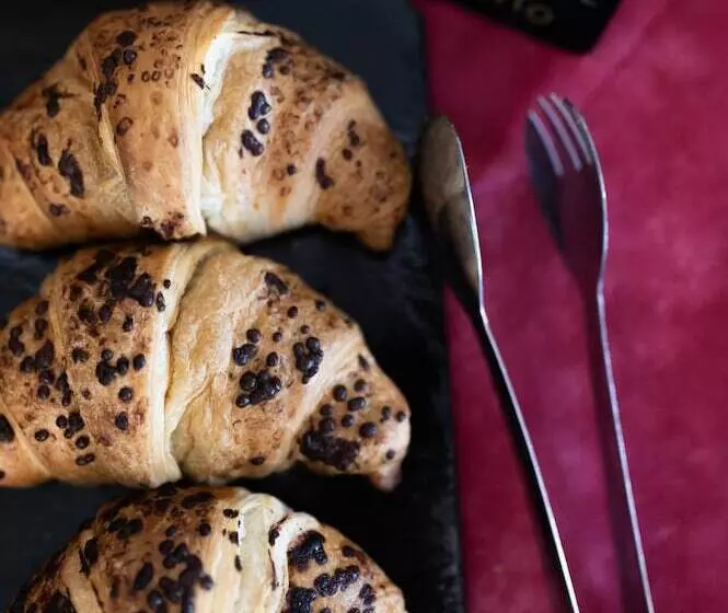 Отель Villa Pitiana