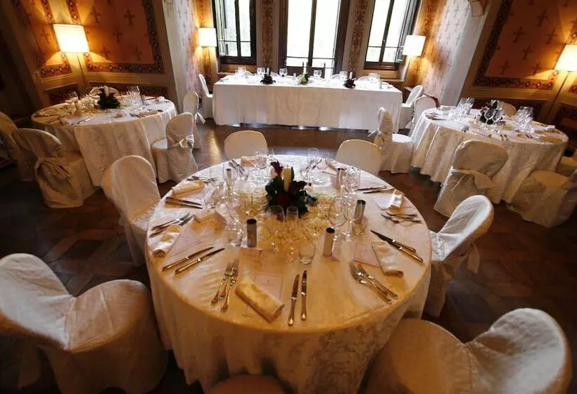 Отель Villa Pitiana